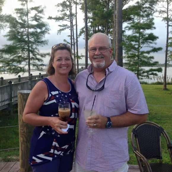 Meet your Posher, Tim e. - Picture 1 of 1